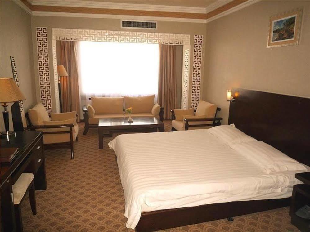 Guilin Lifeng Hotel Extérieur photo
